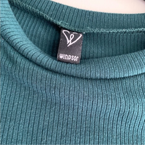 WINSOR CROP TIP BUNDLE 💚❤️💚❤️ - Picture 5 of 6